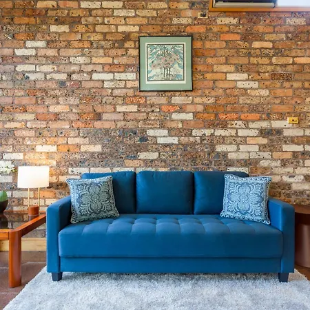 Spacious 3-Bed Mid Century Home Near Cbd Sydney Exterior photo